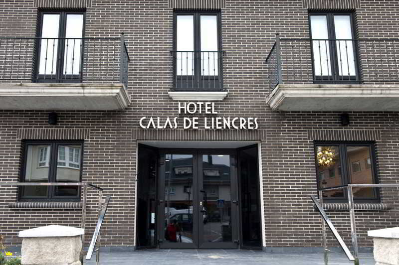 Calas De Liencres Hotel Exterior photo